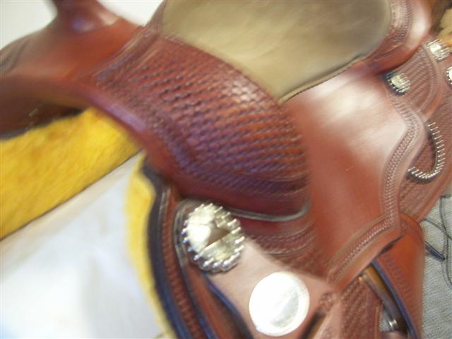 Used Saddle:- Image Number:2